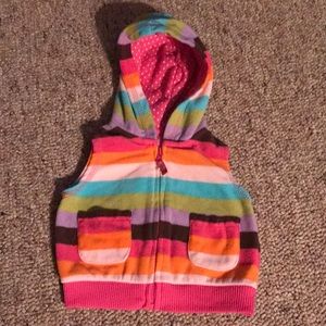 Carter’s hooded vest size 3 months